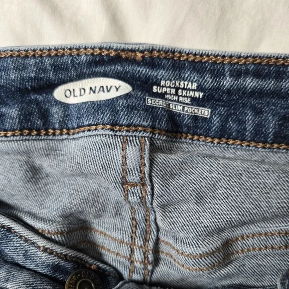 Old Navy Rockstar Super Skinny Jeans Womens 12 Blue Denim Cotton Stretch Distres - Picture 10 of 10